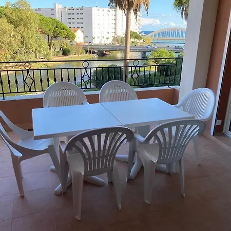 Ste Maxime T3 Terrasse Vue Et Avec Piscine Apartamento Sainte-Maxime