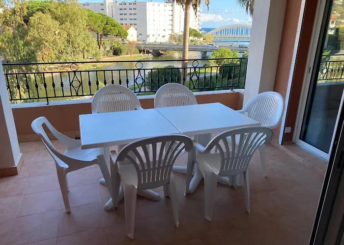 Ste Maxime T3 Terrasse Vue Et Avec Piscine Апартаменты Сент-Максим